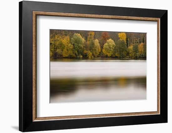 Germany, Baden-Wurttemberg, Karlsruhe, autumn on the Grötzinger Baggersee.-Roland T. Frank-Framed Photographic Print