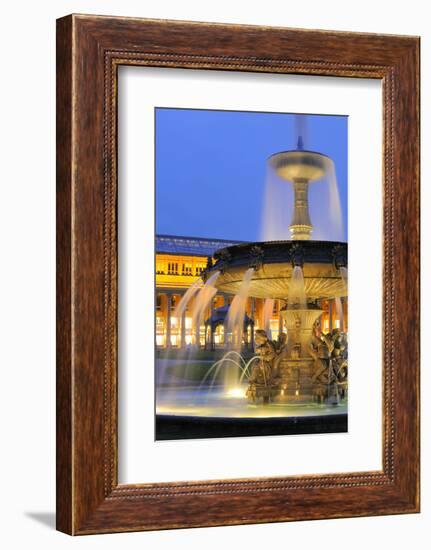 Germany, Baden-Wurttemberg, Stuttgart, Castle Square, Fountain-Herbert Kehrer-Framed Photographic Print