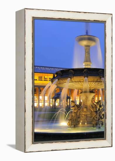 Germany, Baden-Wurttemberg, Stuttgart, Castle Square, Fountain-Herbert Kehrer-Framed Premier Image Canvas