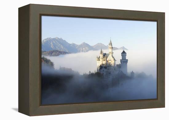 Germany, Bavaria, AllgŠu, Neuschwanstein Castle, Fog-Herbert Kehrer-Framed Premier Image Canvas