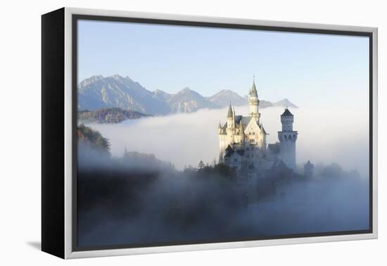 Germany, Bavaria, AllgŠu, Neuschwanstein Castle, Fog-Herbert Kehrer-Framed Premier Image Canvas