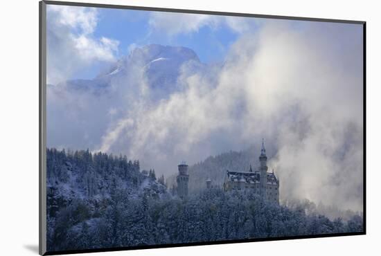 Germany, Bavaria, Neuschwanstein Castle in Winter, Morning Fog, Schwangau Near FŸssen-Uwe Steffens-Mounted Photographic Print