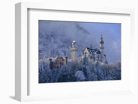 Germany, Bavaria, Neuschwanstein Castle in Winter, Morning Fog, Schwangau Near FŸssen-Uwe Steffens-Framed Photographic Print