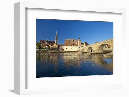 Germany, Bavaria, Regensburg, the Danube, Old Stone Bridge, Cathedral, Salzstadel House-Chris Seba-Framed Photographic Print