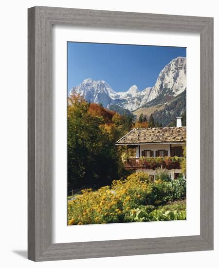 Germany, Berchtesgadener Land District, Ramsau, Farmhouse, Mountains, Reiter Alpe-Thonig-Framed Photographic Print