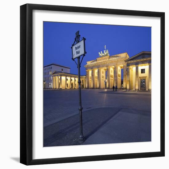 Germany, Berlin, Pariser Platz (Square), the Brandenburg Gate, Night-Rainer Mirau-Framed Photographic Print