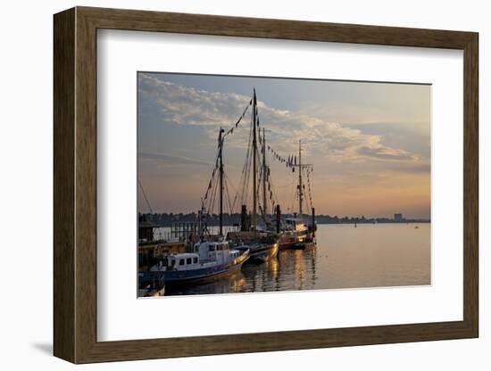 Germany, Hamburg, View over the Elbe Against Finkenwerder-Uwe Steffens-Framed Photographic Print