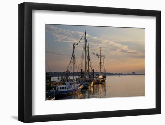 Germany, Hamburg, View over the Elbe Against Finkenwerder-Uwe Steffens-Framed Photographic Print