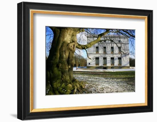 Germany, Hamburg-Uwe Steffens-Framed Photographic Print