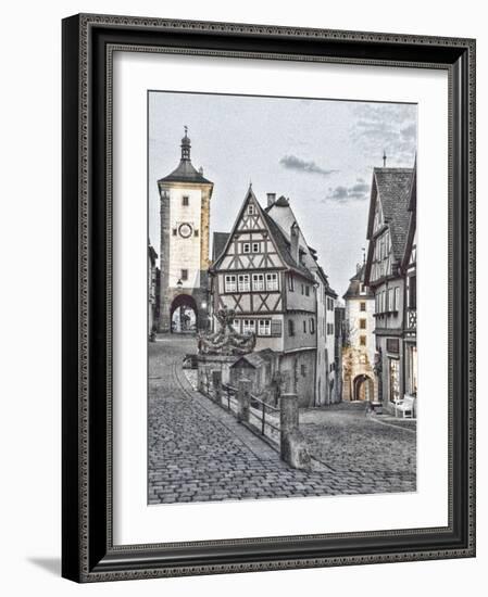 Germany, Rothenberg ob der Tauber, Ploenlein Triangular Place-Hollice Looney-Framed Photographic Print