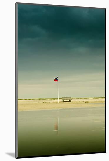 Germany, Schleswig-Holstein, Amrum, Sandy Beach, Sandbank, Kniepsand-Ingo Boelter-Mounted Photographic Print