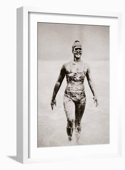 Gertrude Ederle in Her Long-Distance Costume, Well Smeared with Grease, 1926-null-Framed Photographic Print