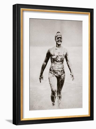 Gertrude Ederle in Her Long-Distance Costume, Well Smeared with Grease, 1926-null-Framed Photographic Print