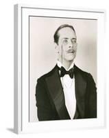 Getting a Closer Look-null-Framed Photo