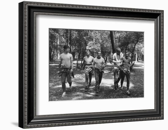 Gianni Rivera, Roberto Rosato, Giovanni Lodetti, Giorgio Puia and Gigi Riva Walking in Chapultepec-Sergio del Grande-Framed Photographic Print