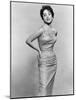 Giant, Elizabeth Taylor, 1956 (b/w photo)-null-Mounted Photo