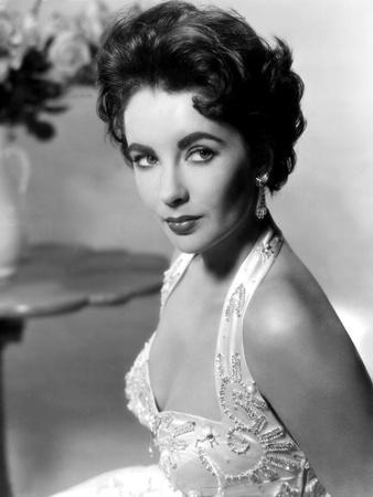 ELIZABETH TAYLOR    絵 Elizabeth Taylor Sketch Drawing by Teresa Trotter - Pixels