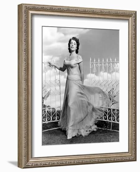 Giant, Elizabeth Taylor, in a Dress by Marjorie Best, 1956-null-Framed Photo