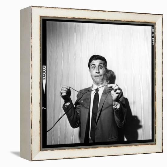 Gilbert Bécaud Playing-null-Framed Premier Image Canvas