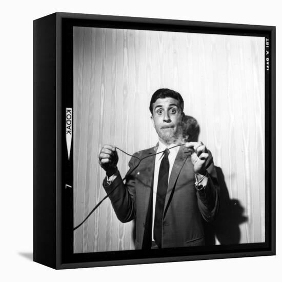 Gilbert Bécaud Playing-null-Framed Premier Image Canvas