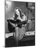 GILDA, 1946 directed by CHARLES VIDOR Rita Hayworth (b/w photo)-null-Mounted Photo