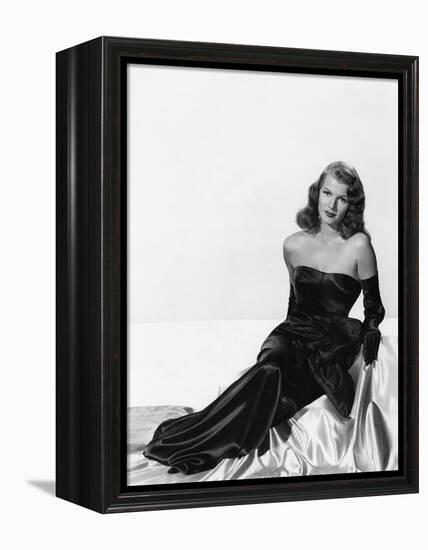 GILDA, 1946 directed by CHARLES VIDOR Rita Hayworth (b/w photo)-null-Framed Stretched Canvas