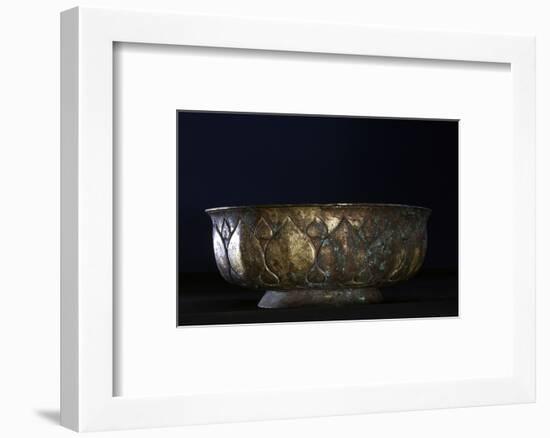 Gilt-bronze bowl, China, Tang dynasty, 618-906-Werner Forman-Framed Photographic Print