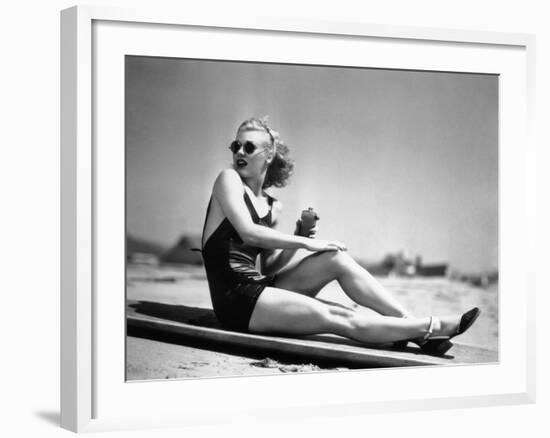 Ginger Rogers-null-Framed Photographic Print