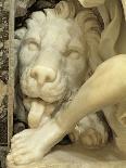 A Lion Licking the foot of Daniel-Giovanni Lorenzo Bernini-Giclee Print