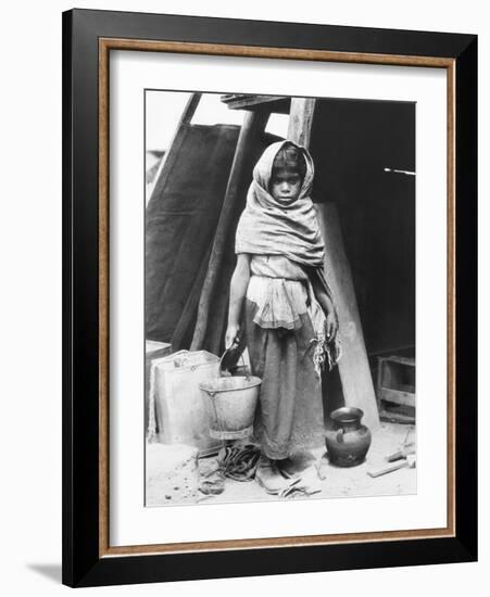 Girl Carrying Water, Mexico, 1927-Tina Modotti-Framed Photographic Print