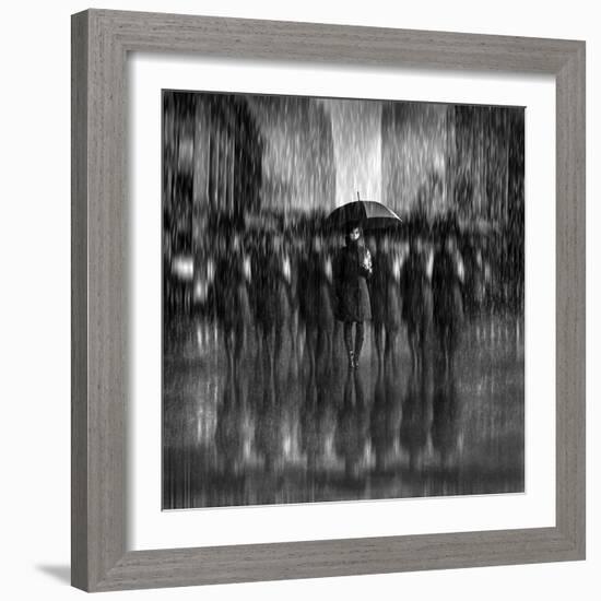 Girls in the Rain-Antonyus Bunjamin (Abe)-Framed Photographic Print