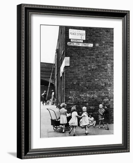 Girls Playing 1939-Staff-Framed Photographic Print