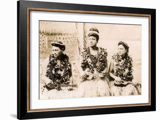 Girls with Ukuleles, Hawaii, Photo-null-Framed Art Print