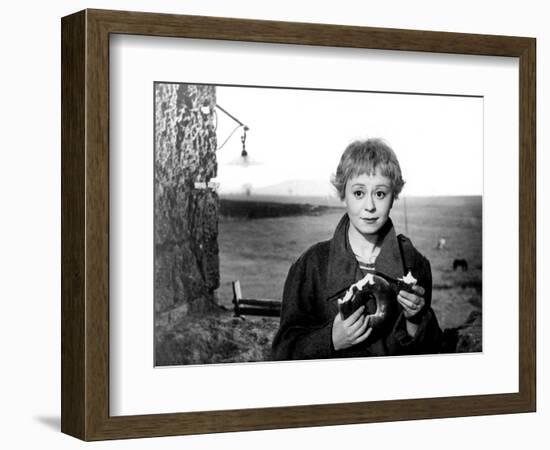 Giuletta Masina in 'La Strada', 1954--Framed Giclee Print