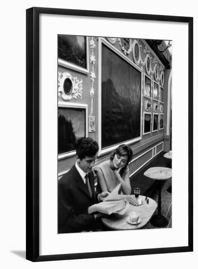 Giulio Bosetti and Lydia Alfonsi at the Antico Caffè Greco in Rome-null-Framed Photographic Print