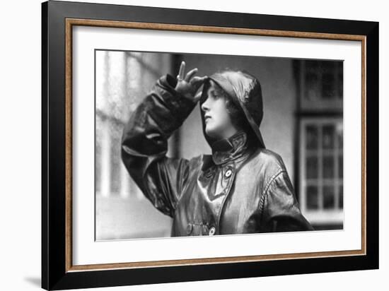 Gladys Cooper (1888-197), English Actress, 1900s-null-Framed Giclee Print