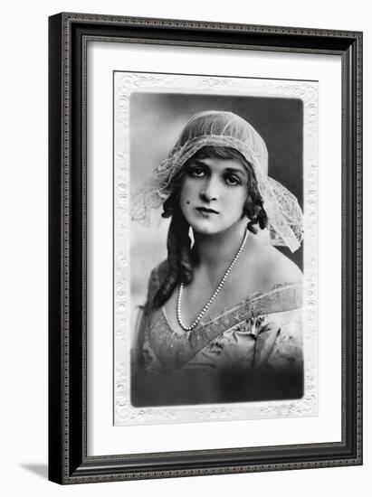 Gladys Cooper (1888-197), English Actress, 1900s-Rita Martin-Framed Giclee Print