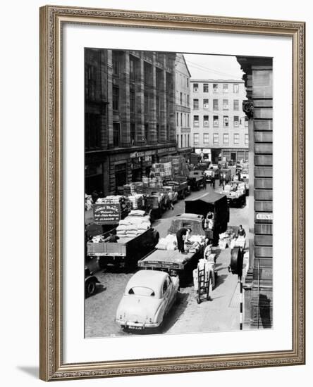 Glasgow Markets, Fruit Market Unloading, 1955-null-Framed Photographic Print