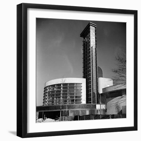 Glass Center Building under Construction on the Grounds of the 1939 New York World's Fair-Alfred Eisenstaedt-Framed Photographic Print