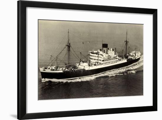 Glen Line Limited, M.V. Glenartney, Dampfschiff-null-Framed Giclee Print