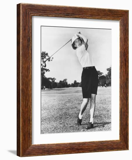 Gloria Fecht, Former Ice Follies Skater Became a Noted Golfer in the 1950s and 1960s-null-Framed Photo