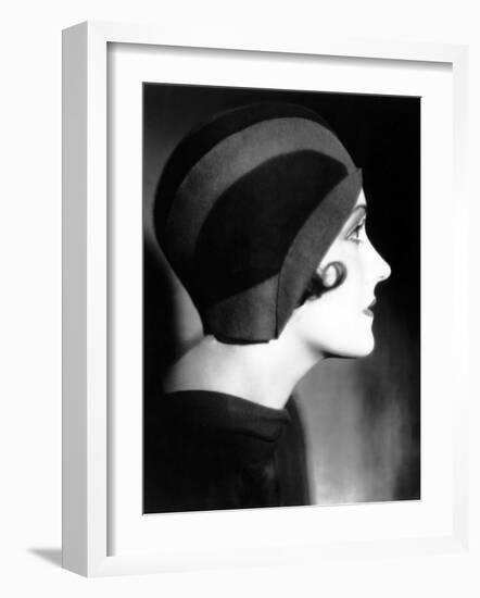 Gloria Swanson, 1930-null-Framed Photo