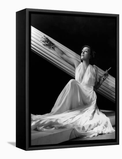 Gloria Swanson, 1940-null-Framed Premier Image Canvas