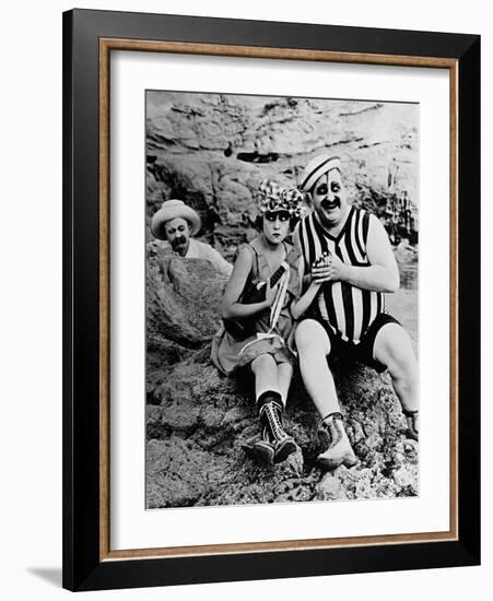 Gloria Swanson, Mack Swain-null-Framed Photographic Print