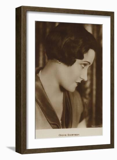 Gloria Swanson-null-Framed Photographic Print