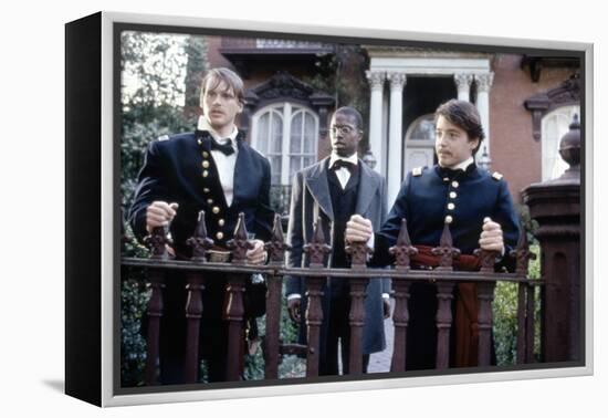 Glory (Pour la gloire) by EdwardZwick with Cary Elwes, Andre Braugher and Matthew Broderick., 1989 -null-Framed Stretched Canvas