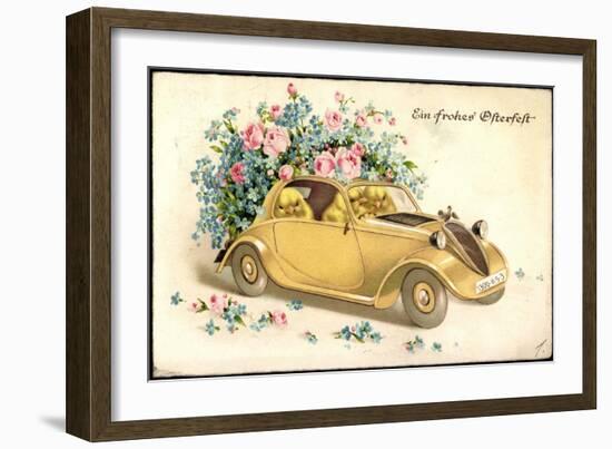 Glückwunsch Ostern, Küken in Einem Oldtimer, Blumen-null-Framed Giclee Print