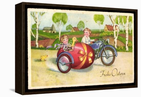 Glückwunsch Ostern, Pärchen Fährt in Einem Motorrad-null-Framed Premier Image Canvas