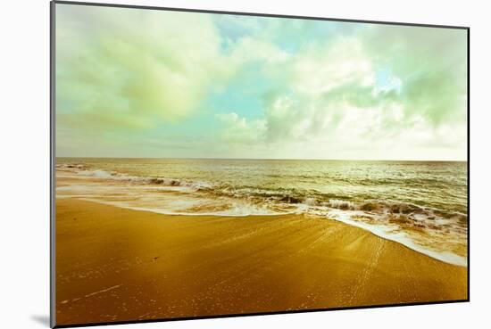 Gold Beach-Susan Bryant-Mounted Photographic Print