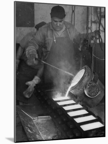 Gold Being Melted and Made Into Gold Bricks at US Mint-Al Fenn-Mounted Photographic Print